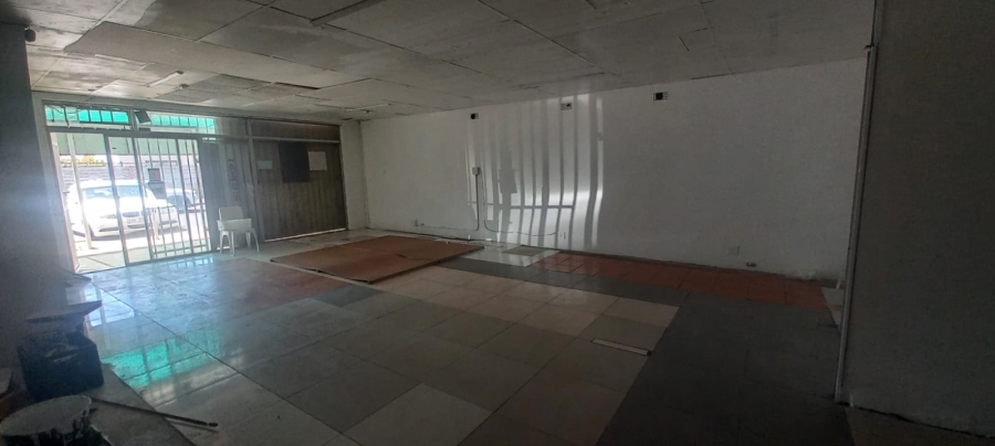 To Let commercial Property for Rent in Lansdowne Western Cape